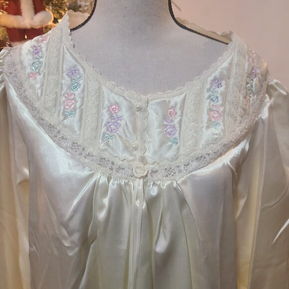 VTG Amanda Stewart Long Ivory Satin Flannel Cottage Nightgown XL Flannel Lined - Picture 3 of 9